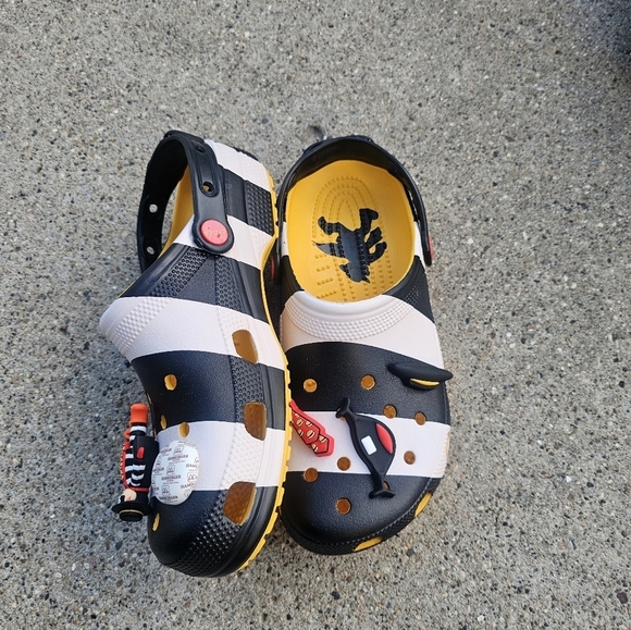 CROCS Shoes - New Crocs McDonald's Sandals Women's Size 8 & 9
